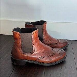 Classic Brown Leather Chelsea Boots